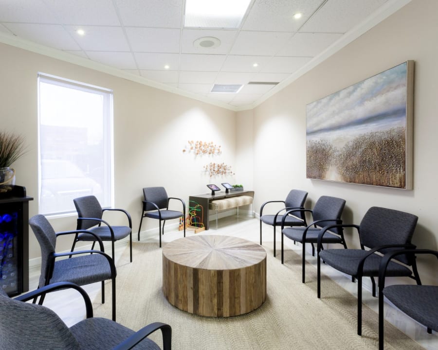 About River Oaks Dental, Oakville Dentist